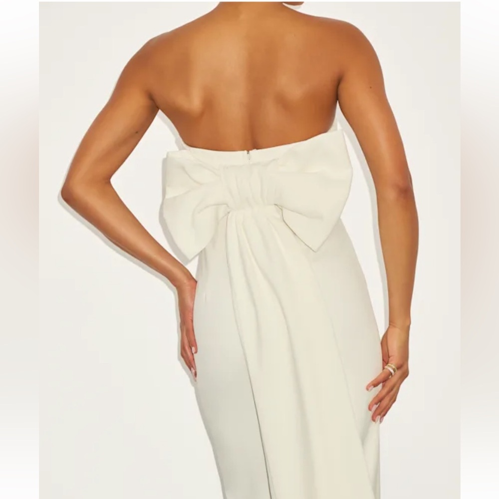 Lulu's Strapless Bow Dress